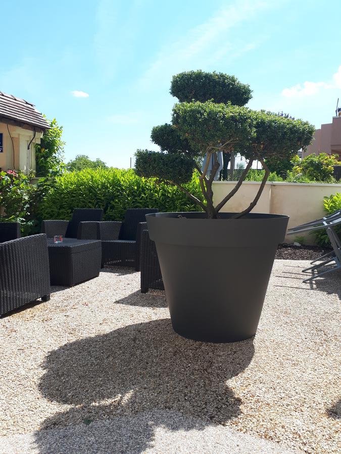 La Bonbonniere - Sure Hotel Collection By Best Western Talant Exterior foto